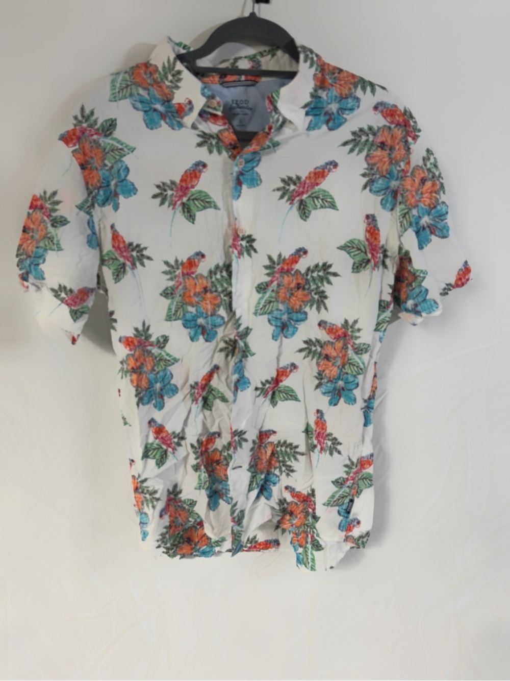 Izod White Short-Sleeve Parrot & Floral Button-Down Shirt